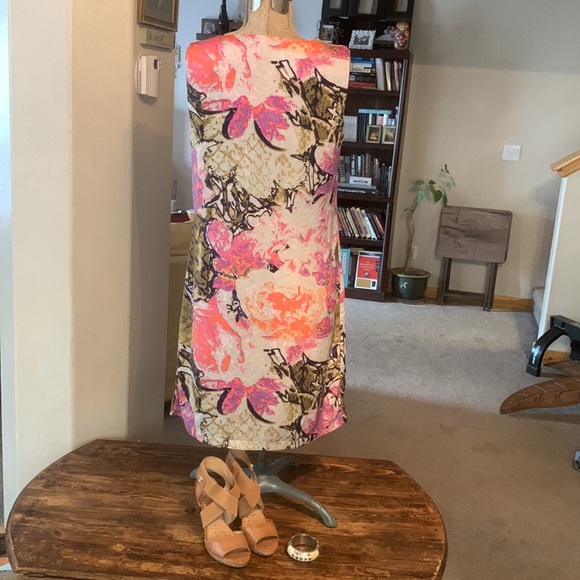 Summer Dress - Picture 7 of 10